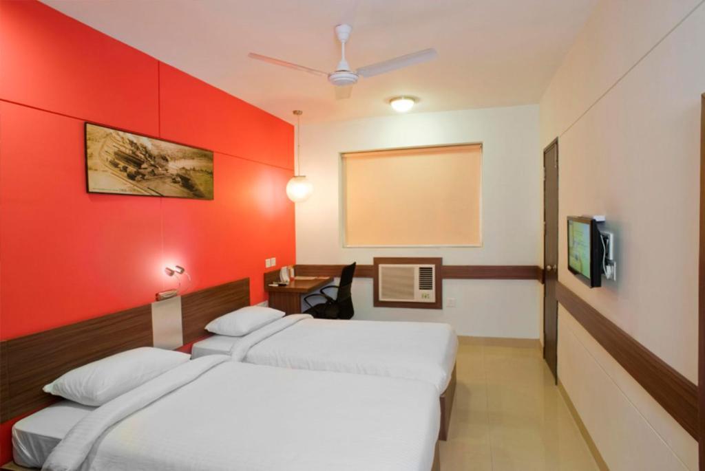 Hotel Ginger Ahmedabad Vastrapur Zimmer foto